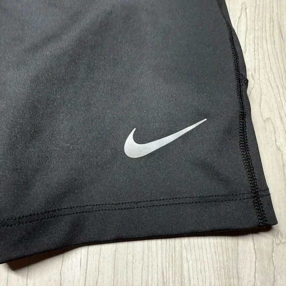 Nike Women's Black Shorts - Picture 2 of 8